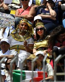 Pope Francis Mass in Cairo Stadium Egypt 2017, the Pharaohs among the attendees (Source: Youm7)